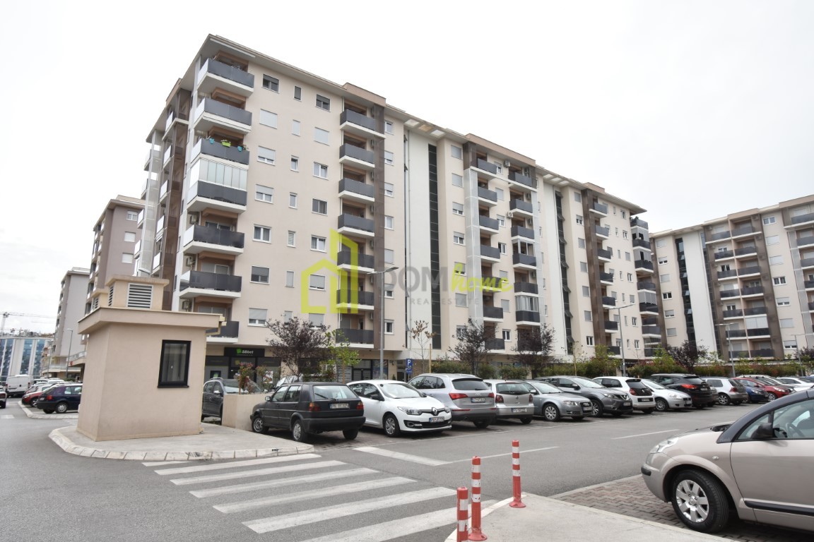 Dvosoban stan 66m2, City kvart